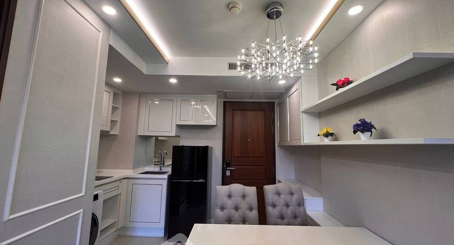 For rent 1 bed condo in Huai Khwang, Bangkok