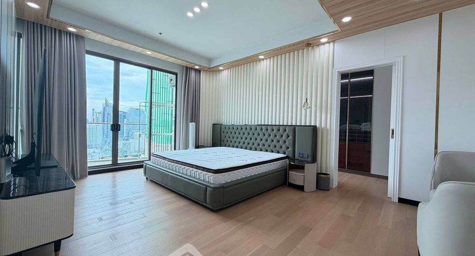 ให้เช่า 4 ห้องนอน คอนโด ใน วัฒนา, กรุงเทพฯ