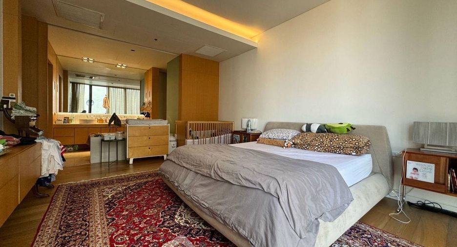 For rent 2 ベッドルーム condo in Watthana, Bangkok