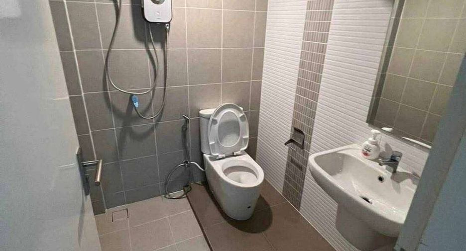 Wohnung zur Miete mit 4 Zimmer in Saphan Sung, Bangkok