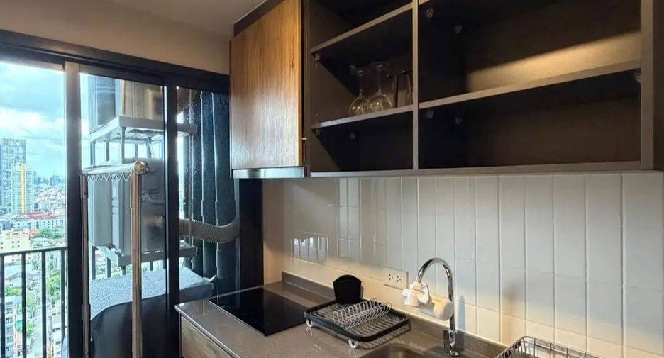 Condo en alquiler de 1 habitaciones en Chatuchak, Bangkok