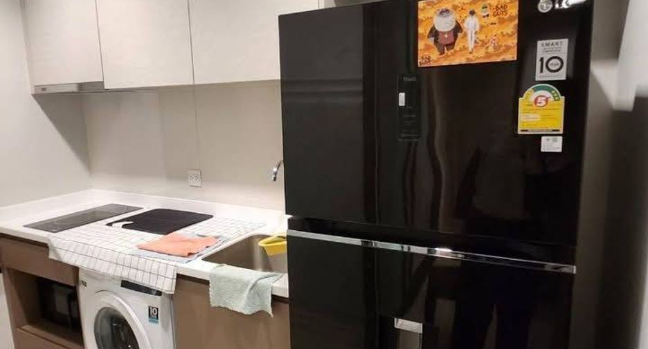 For rent 2 bedrooms condo in Thon Buri, Bangkok