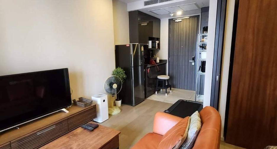 For rent 1 bed condo in Khlong Toei, Bangkok