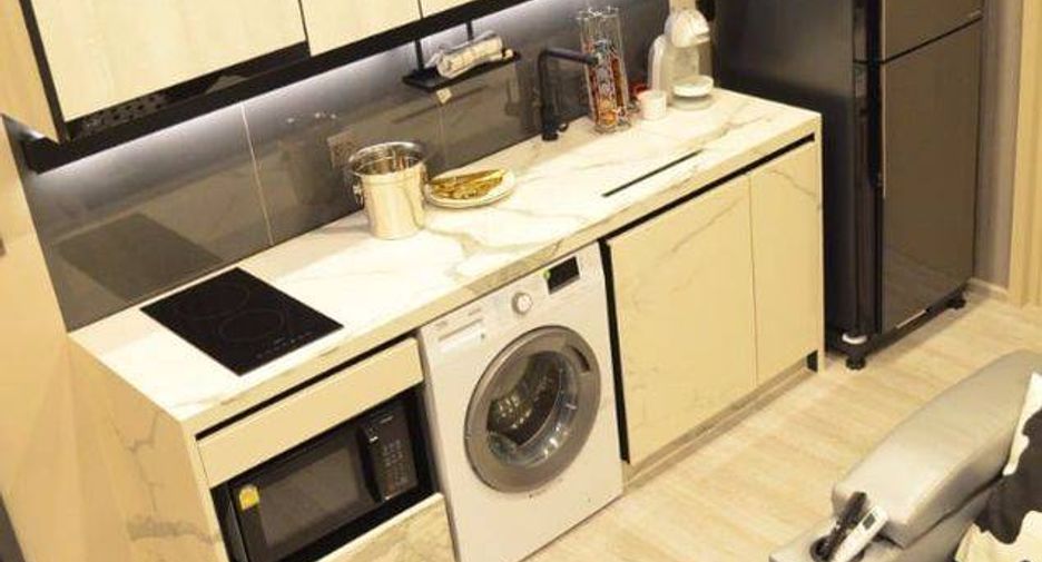 For rent 1 bed condo in Phra Khanong, Bangkok