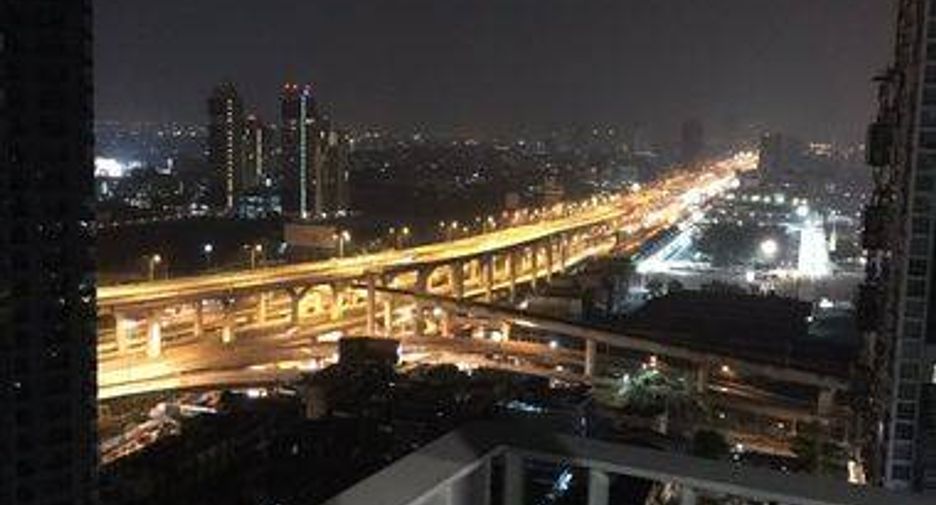 For rent 2 ベッドルーム condo in Bang Na, Bangkok