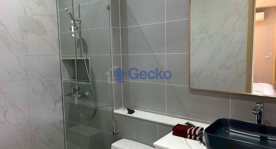 Casa en venta de 4 habitaciones en Bang Lamung, Chonburi