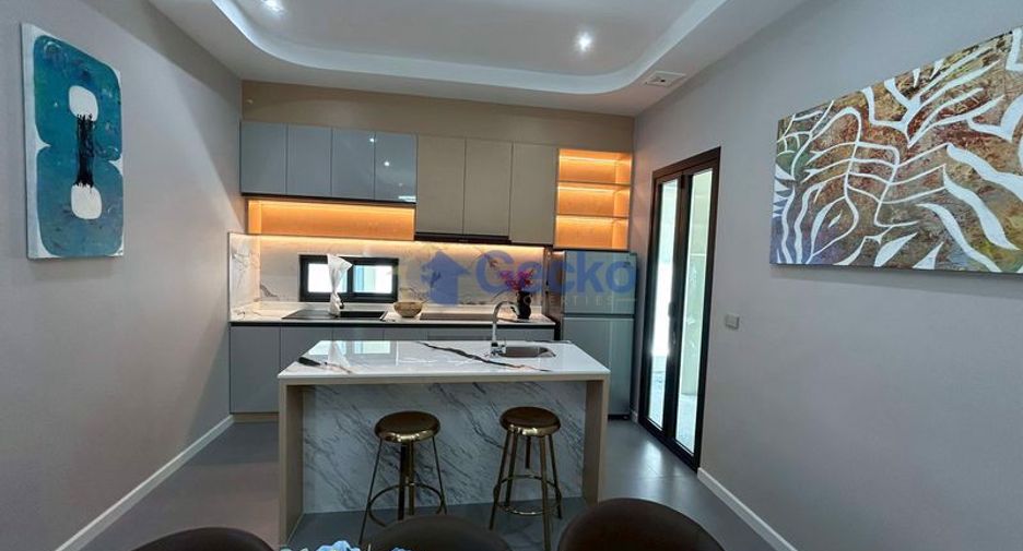 Casa en venta de 4 habitaciones en Bang Lamung, Chonburi