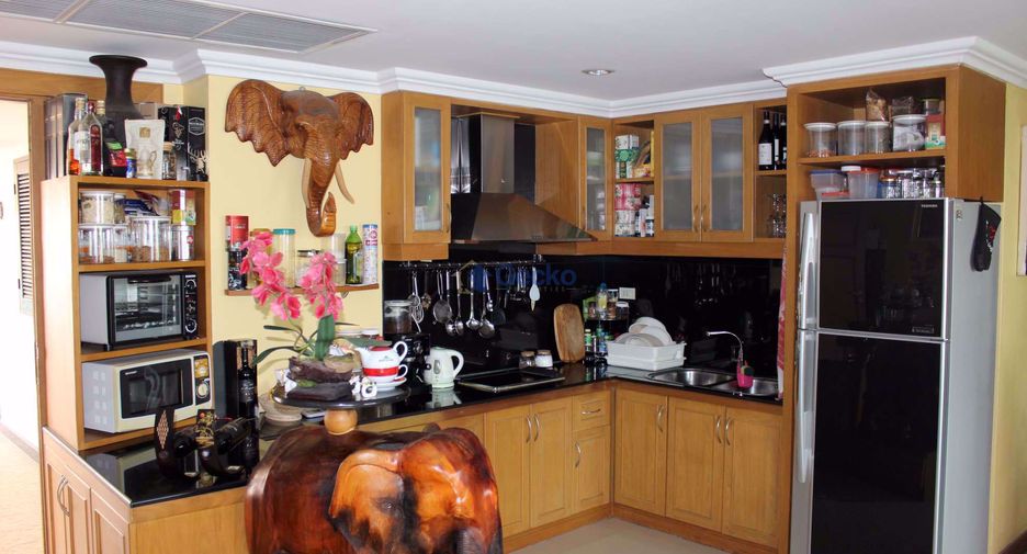 For sale 2 bedrooms condo in Bang Lamung, Chonburi