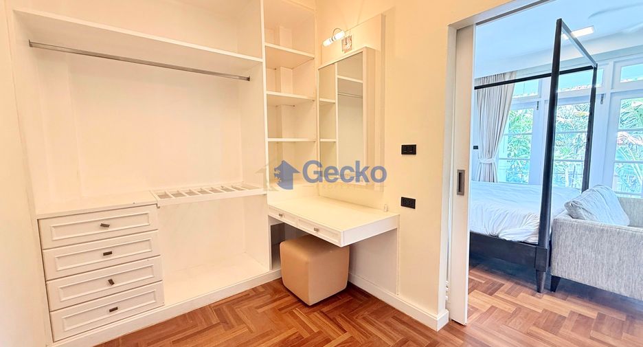 For rent 3 bedrooms house in Na Jomtien, Pattaya