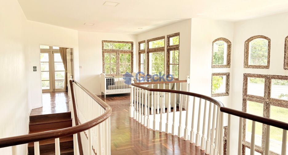 For rent 3 bedrooms house in Na Jomtien, Pattaya