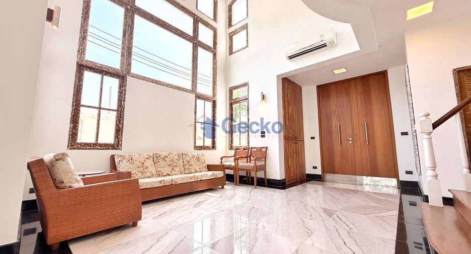 For rent 3 bedrooms house in Na Jomtien, Pattaya
