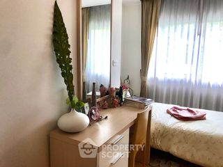 For rent 2 bedrooms condo in Phra Khanong, Bangkok