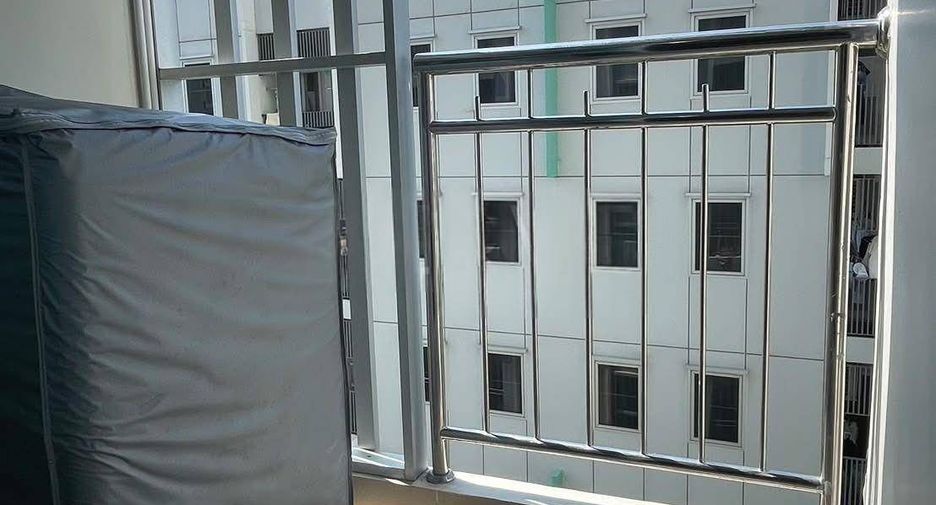 For rent 1 bed condo in Huai Khwang, Bangkok