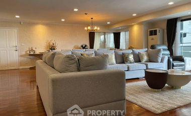 For rent 3 bedrooms condo in Watthana, Bangkok