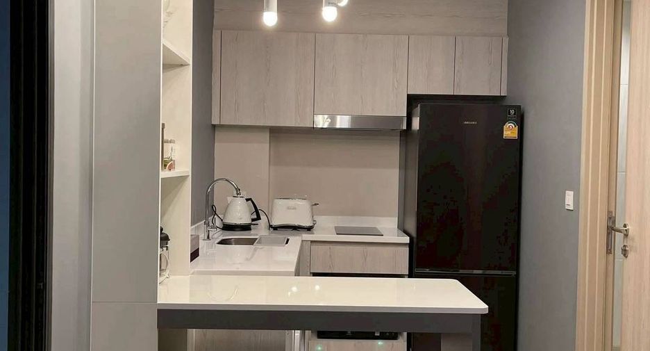 For rent 1 bed condo in Pathum Wan, Bangkok