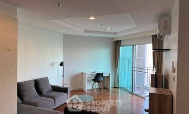 For rent 2 bedrooms condo in Huai Khwang, Bangkok
