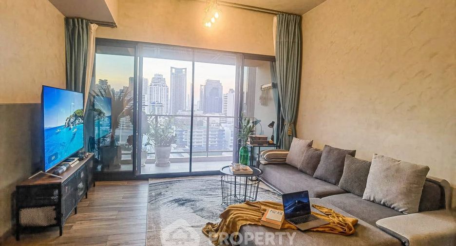 À louer 2 chambres condo à Watthana, Bangkok