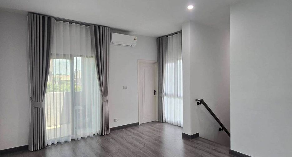 出租 2 卧室 独立屋 在 Suan Luang, 曼谷