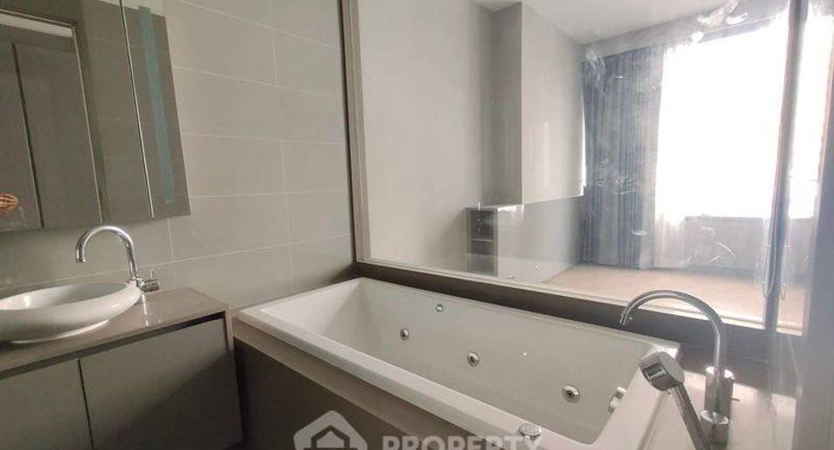 For rent 1 bed condo in Bang Rak, Bangkok