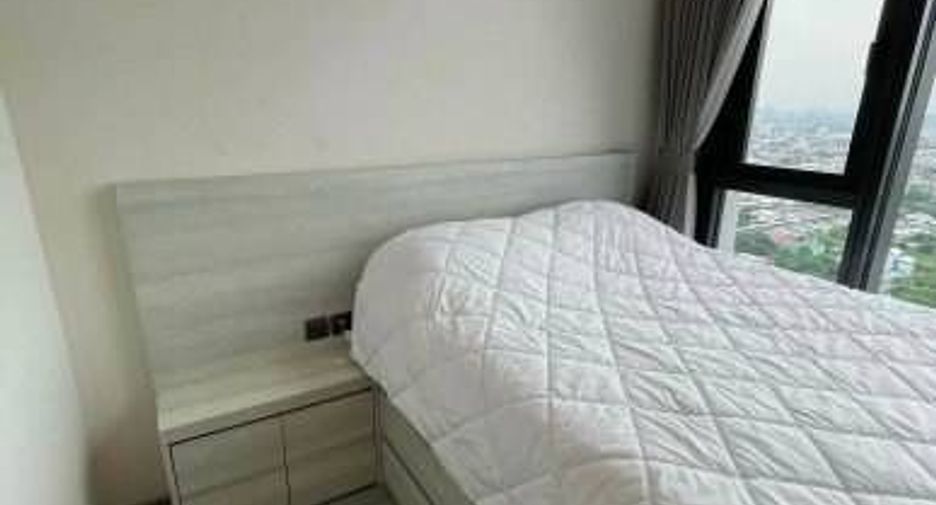 Condo en alquiler de 1 habitaciones en Phra Khanong, Bangkok