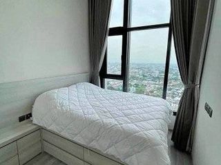 Condo en alquiler de 1 habitaciones en Phra Khanong, Bangkok