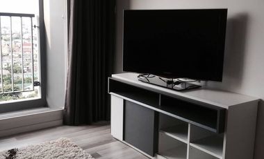 For rent 2 bedrooms condo in Thon Buri, Bangkok