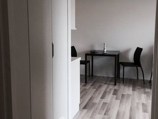 For rent 2 bedrooms condo in Thon Buri, Bangkok