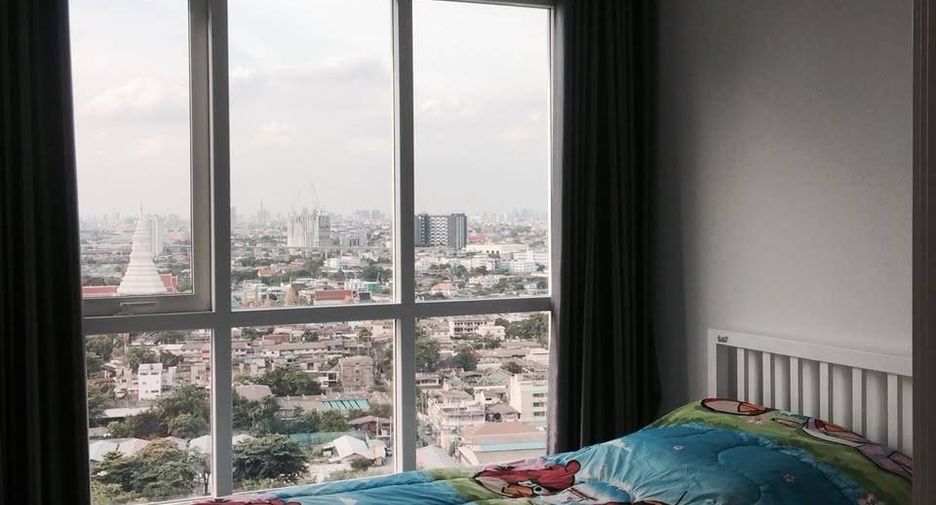 For rent 2 bedrooms condo in Thon Buri, Bangkok