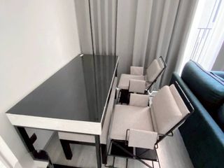 Condo en alquiler de 2 habitaciones en Phra Khanong, Bangkok