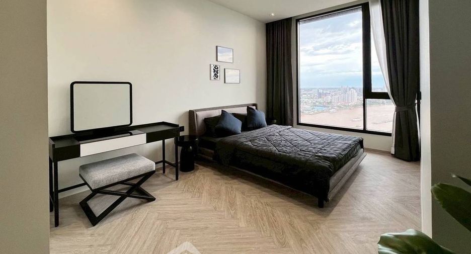For rent 2 bedrooms condo in Khlong San, Bangkok