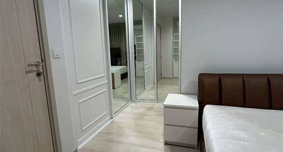 Condo en alquiler de 2 habitaciones en Pathum Wan, Bangkok