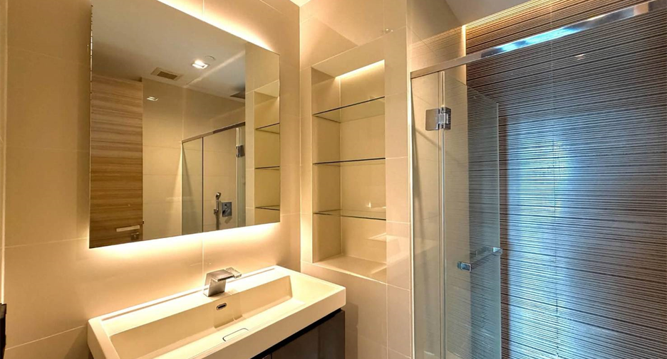 À louer 1 chambre condo à Bang Rak, Bangkok
