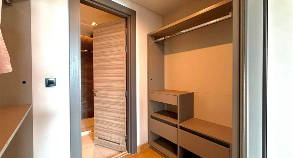 À louer 1 chambre condo à Bang Rak, Bangkok