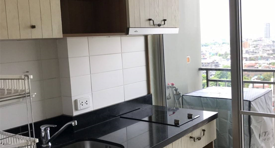 For rent 2 bedrooms condo in Khlong San, Bangkok