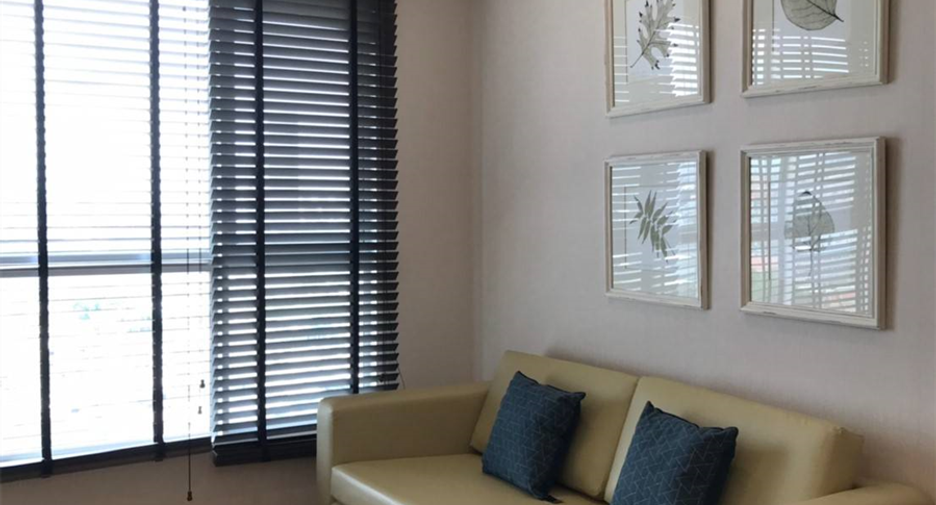 For rent 2 bedrooms condo in Khlong San, Bangkok