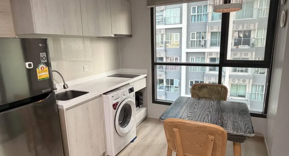Wohnung zur Miete und zum Kauf mit 2 Zimmer in Khlong Toei, Bangkok