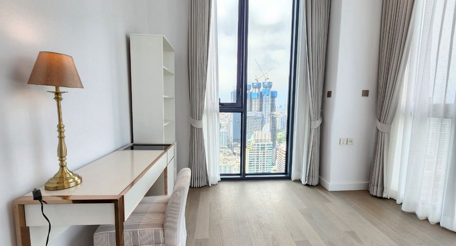 Wohnung zur Miete mit 3 Zimmer in Sathon, Bangkok