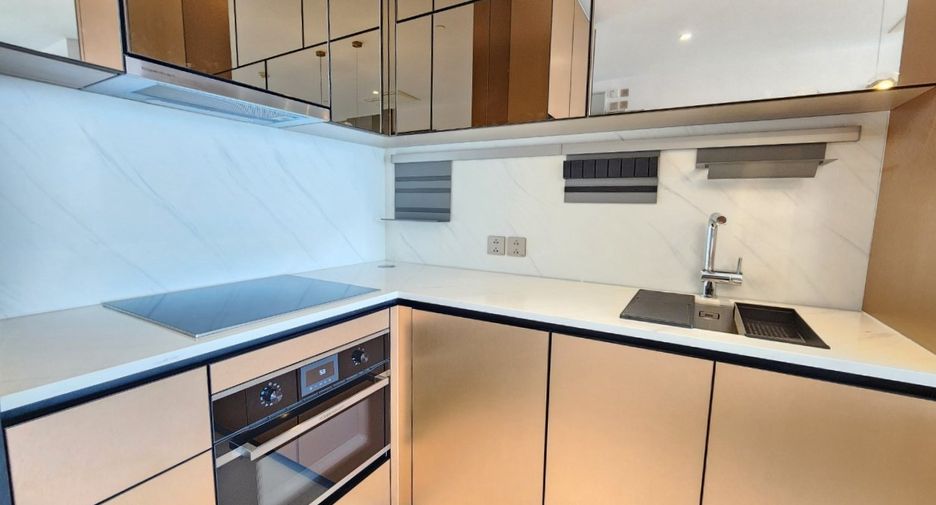 Wohnung zur Miete mit 3 Zimmer in Sathon, Bangkok