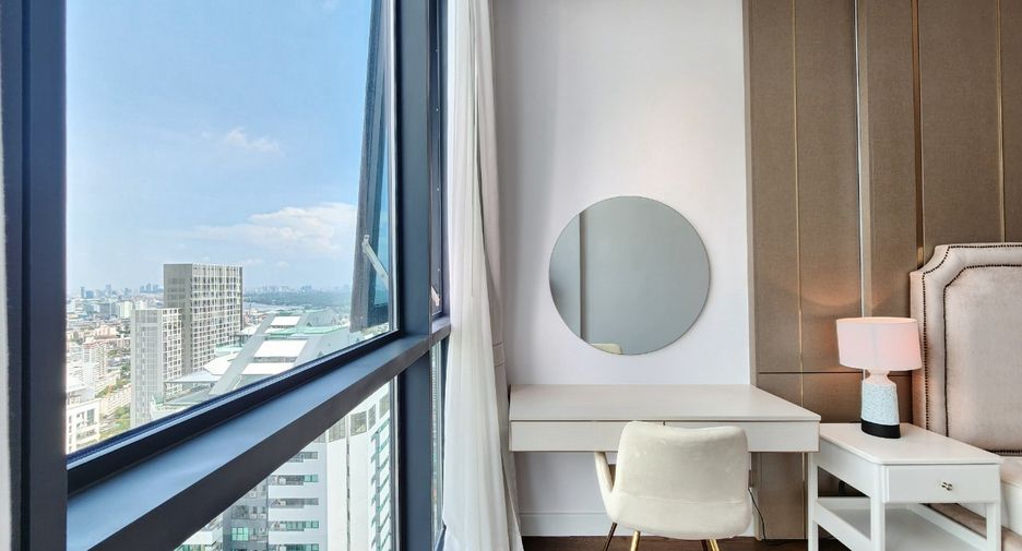 Wohnung zur Miete mit 3 Zimmer in Sathon, Bangkok