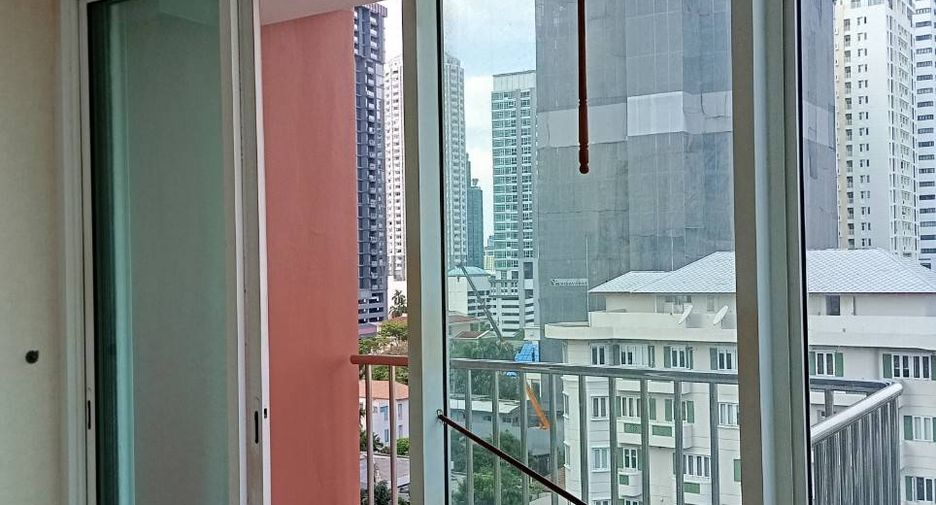 À louer et à vendre 2 chambres condo à Khlong Toei, Bangkok
