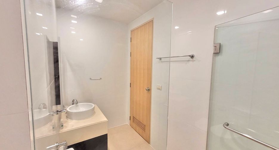 Wohnung zur Miete mit 2 Zimmer in Khlong Toei, Bangkok