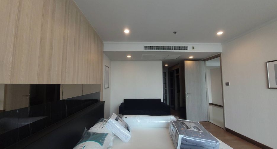 出租 和 出售 2 卧室 公寓 在 Watthana, 曼谷