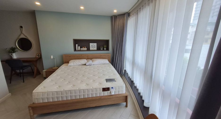 For rent and for sale 2 bedrooms condo in Watthana, Bangkok