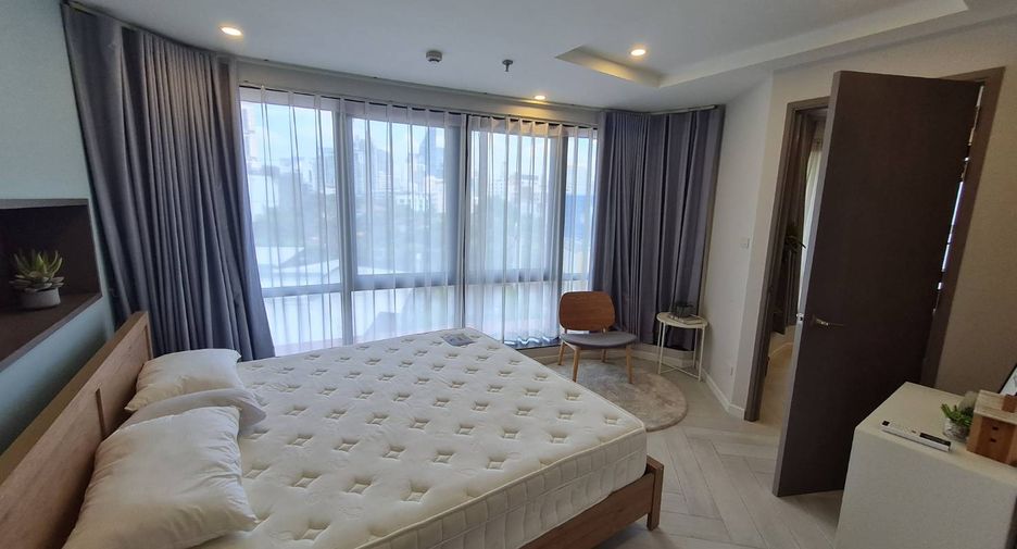 For rent and for sale 2 bedrooms condo in Watthana, Bangkok