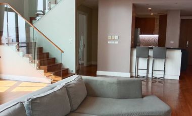 For rent 3 bedrooms condo in Khlong Toei, Bangkok