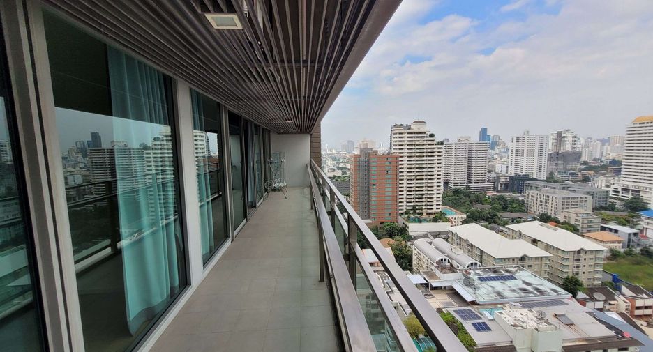 Wohnung zur Miete mit 3 Zimmer in Khlong Toei, Bangkok
