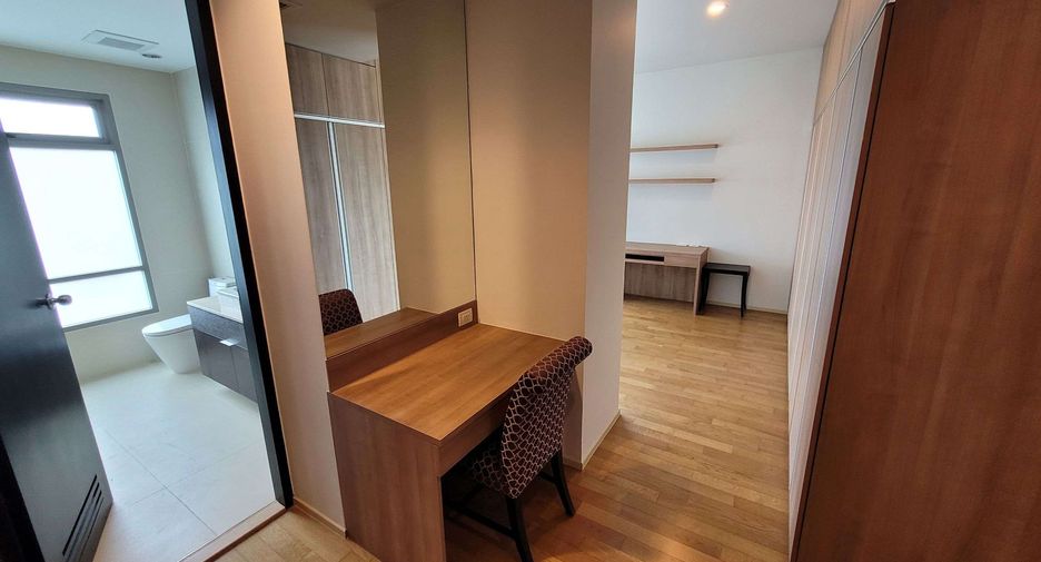 Wohnung zur Miete mit 3 Zimmer in Khlong Toei, Bangkok