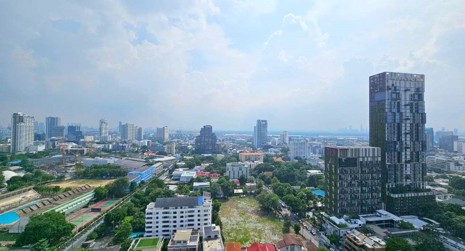 出租 和 出售 2 卧室 公寓 在 Khlong Toei, 曼谷