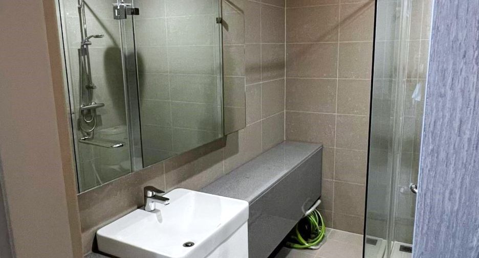 Wohnung zur Miete mit 2 Zimmer in Pathum Wan, Bangkok