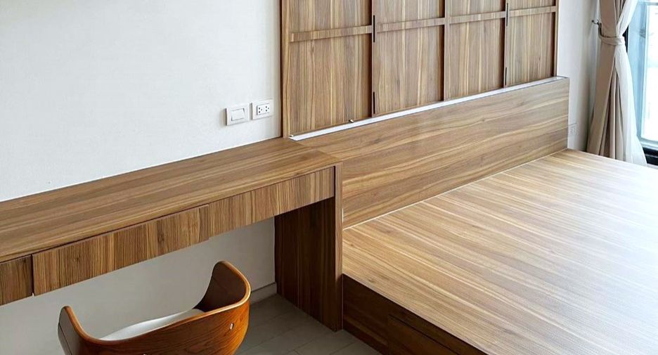 Wohnung zur Miete mit 2 Zimmer in Pathum Wan, Bangkok